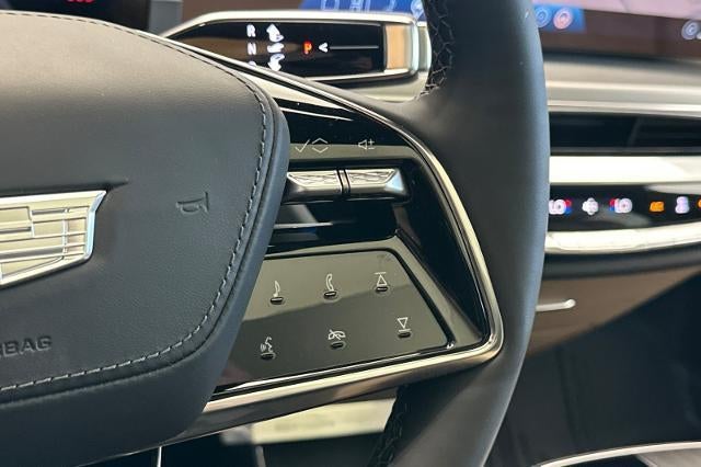 2025 Cadillac LYRIQ Luxury 3