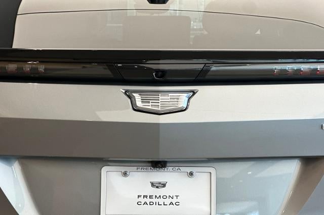 2025 Cadillac LYRIQ Luxury 3