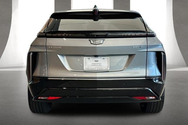 2025 Cadillac LYRIQ Luxury 3