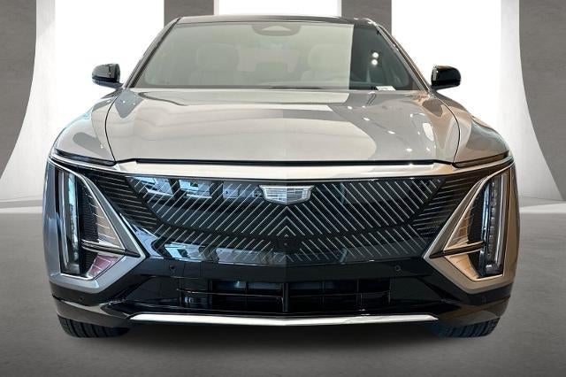 2025 Cadillac LYRIQ Luxury 3