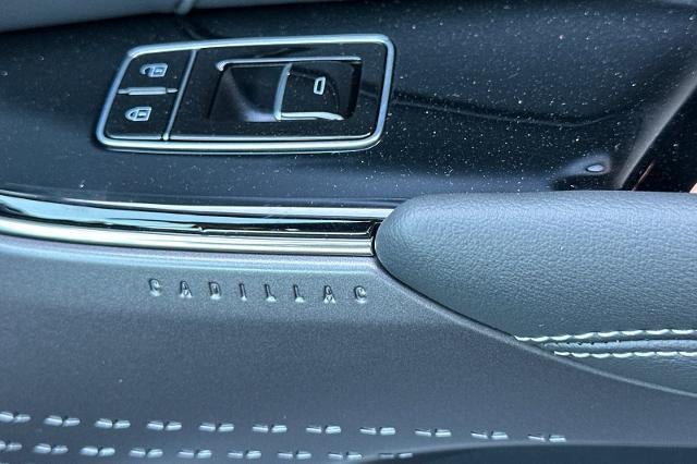 2025 Cadillac LYRIQ Sport 1