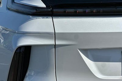 2024 Cadillac LYRIQ Sport 3