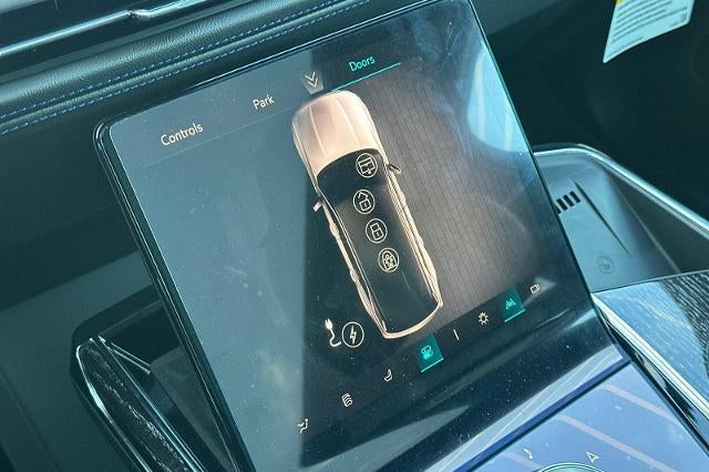 2026 Cadillac ESCALADE IQL Luxury