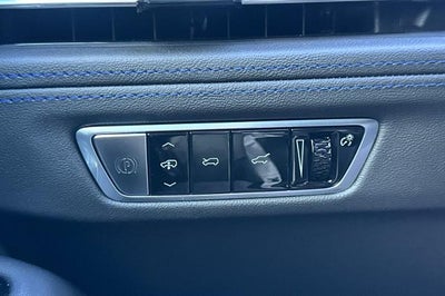 2026 Cadillac ESCALADE IQL Luxury