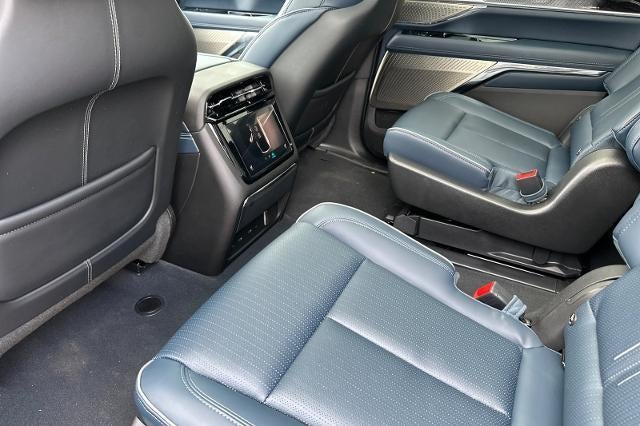 2026 Cadillac ESCALADE IQL Premium Luxury