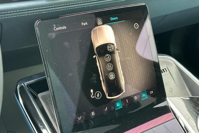 2026 Cadillac ESCALADE IQL Premium Luxury