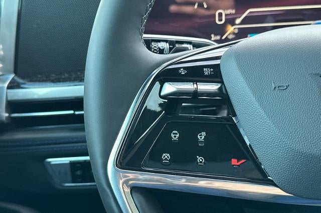 2026 Cadillac ESCALADE IQL Sport