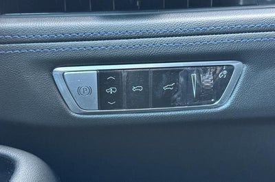 2026 Cadillac ESCALADE IQL Sport