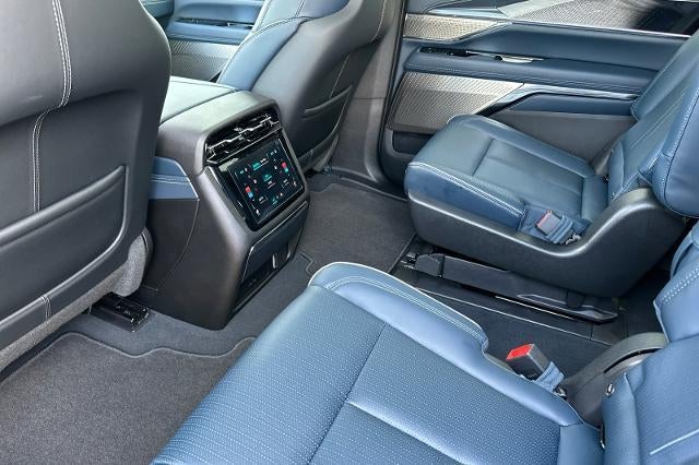 2026 Cadillac ESCALADE IQL Premium Sport