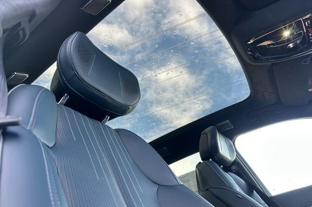 2026 Cadillac ESCALADE IQL Premium Sport