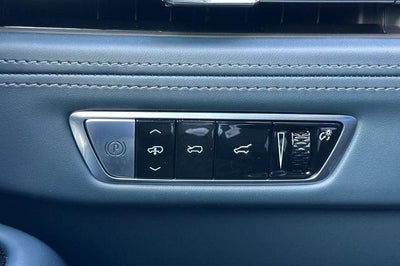 2026 Cadillac ESCALADE IQL Premium Sport