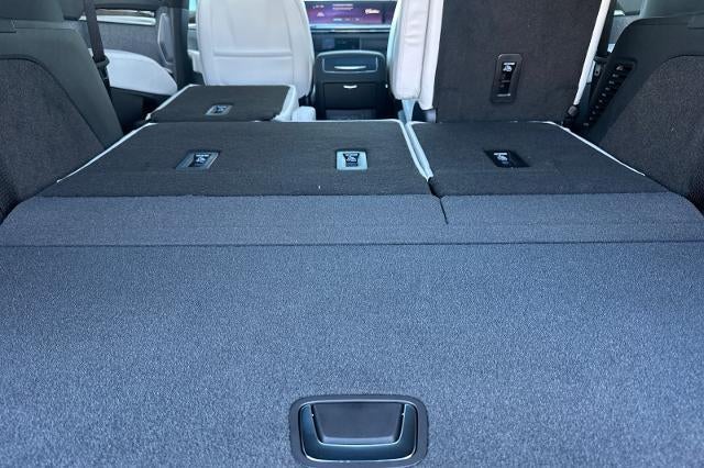 2026 Cadillac Escalade Platinum Luxury