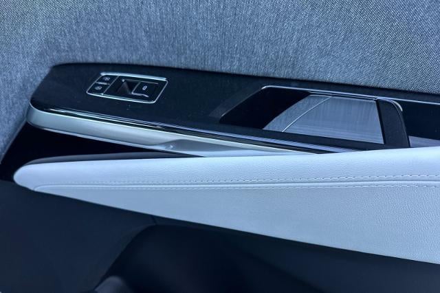 2026 Cadillac Escalade Platinum Luxury