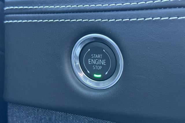 2026 Cadillac Escalade Platinum Luxury