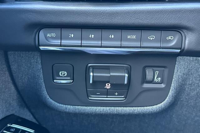 2026 Cadillac Escalade Platinum Luxury