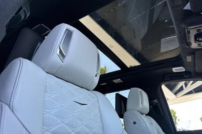 2026 Cadillac Escalade Platinum Luxury