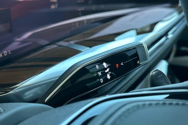 2026 Cadillac Escalade Platinum Luxury - Photo 24