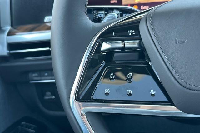 2026 Cadillac Escalade Platinum Luxury