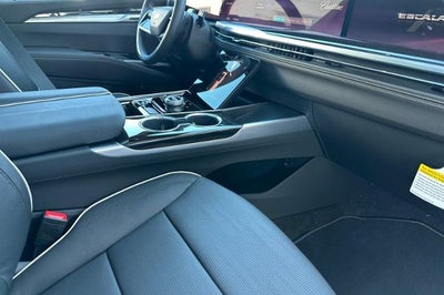 2026 Cadillac Escalade ESV Luxury