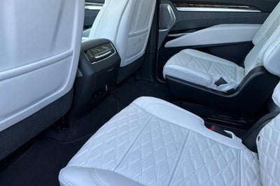 2026 Cadillac Escalade ESV Platinum Sport