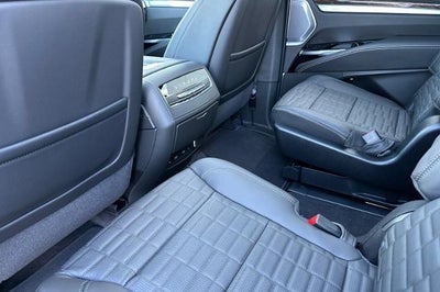 2026 Cadillac Escalade ESV Platinum Sport