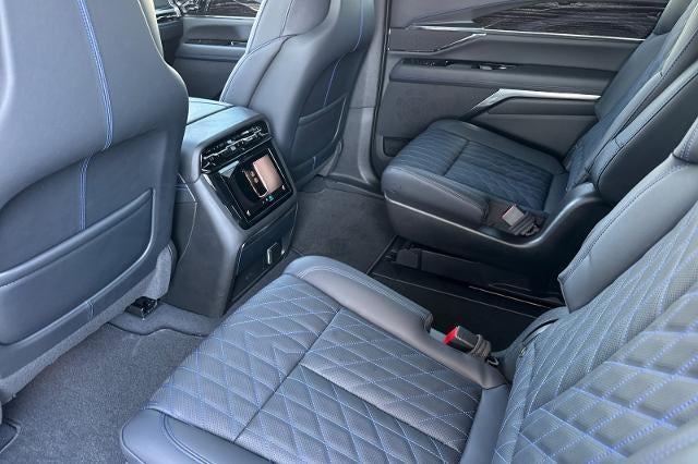 2026 Cadillac ESCALADE IQ Luxury