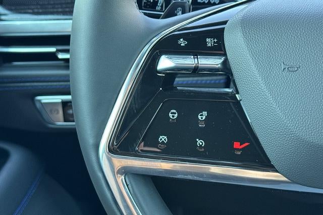 2026 Cadillac ESCALADE IQ Luxury