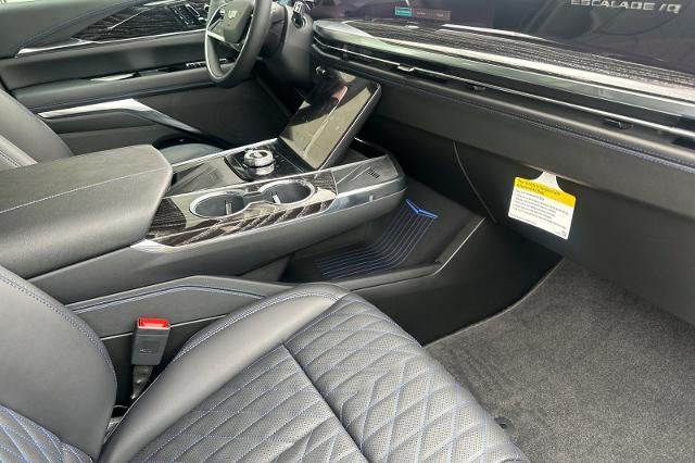 2026 Cadillac ESCALADE IQ Luxury