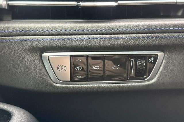 2026 Cadillac ESCALADE IQ Luxury