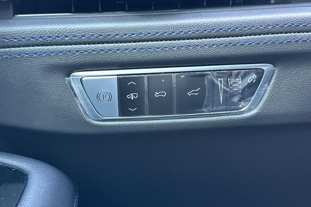2026 Cadillac ESCALADE IQ Sport