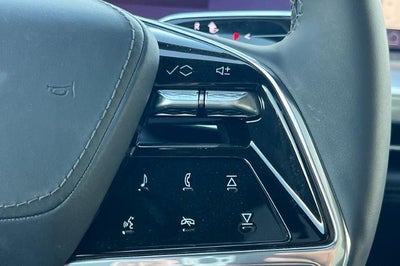 2025 Cadillac ESCALADE IQ Sport 2