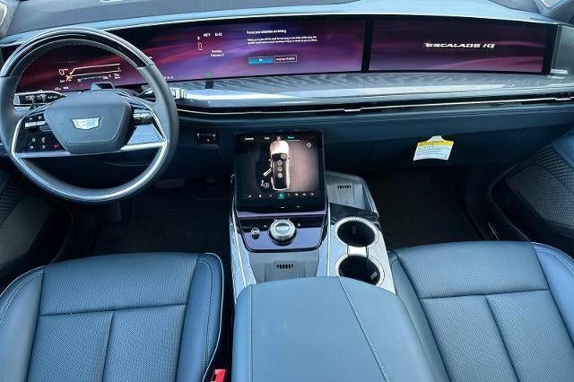 2025 Cadillac ESCALADE IQ Sport 2