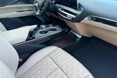 2026 Cadillac LYRIQ V-Series Premium