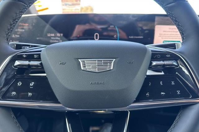 2027 Cadillac OPTIQ Luxury - Photo 25