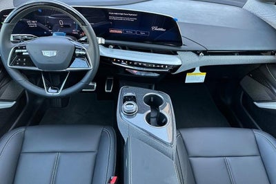 2027 Cadillac OPTIQ Luxury