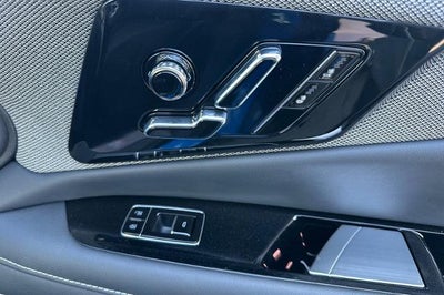 2027 Cadillac OPTIQ Luxury