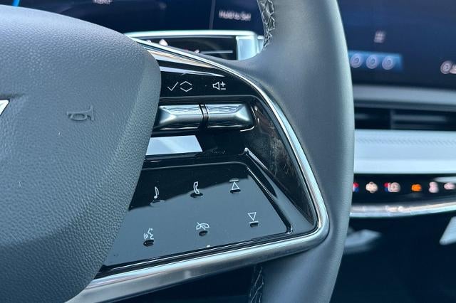 2027 Cadillac OPTIQ Luxury