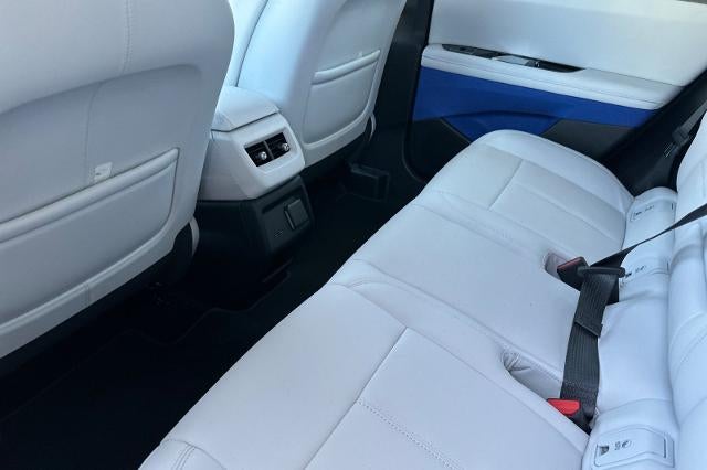 2027 Cadillac OPTIQ Luxury - Photo 12