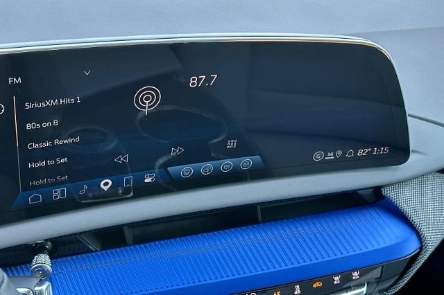 2027 Cadillac OPTIQ Luxury - Photo 21