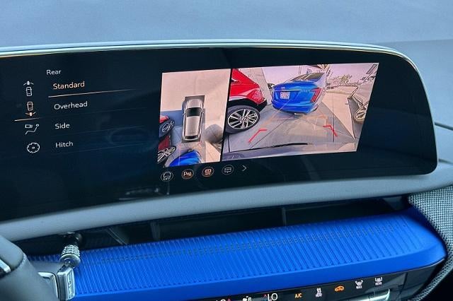 2027 Cadillac OPTIQ Luxury - Photo 22