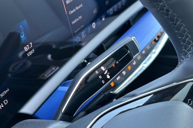 2027 Cadillac OPTIQ Luxury