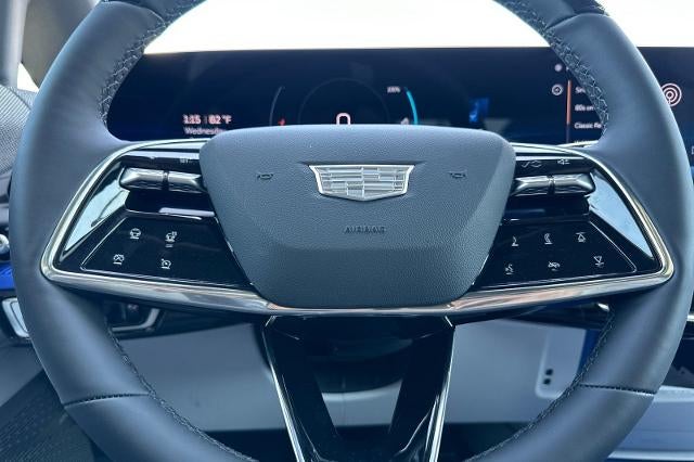 2027 Cadillac OPTIQ Luxury - Photo 25