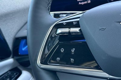 2027 Cadillac OPTIQ Luxury