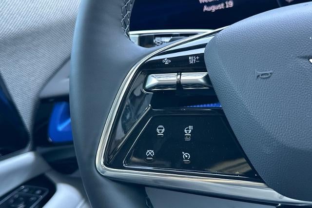 2027 Cadillac OPTIQ Luxury
