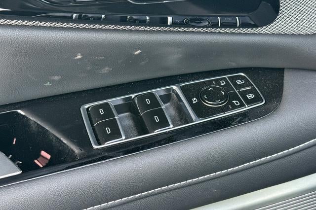 2027 Cadillac OPTIQ Luxury