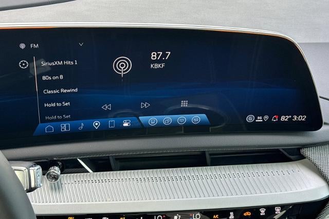 2027 Cadillac OPTIQ Luxury