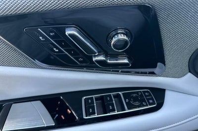 2027 Cadillac OPTIQ Luxury