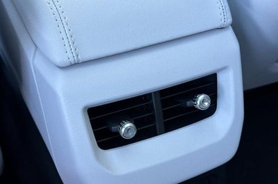 2027 Cadillac OPTIQ Luxury