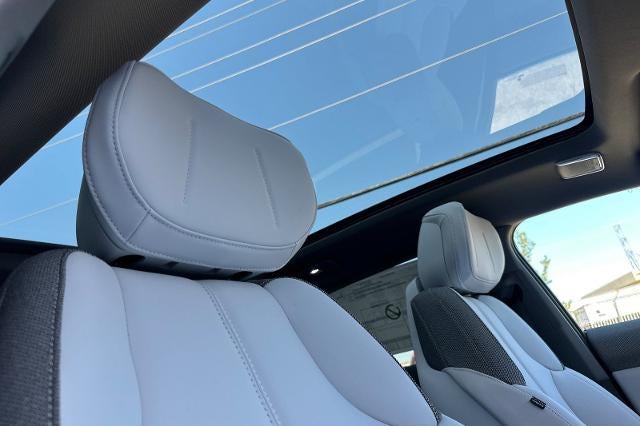 2027 Cadillac OPTIQ Luxury