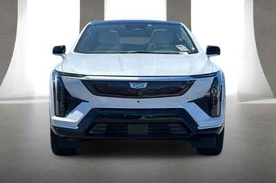 2027 Cadillac OPTIQ Luxury